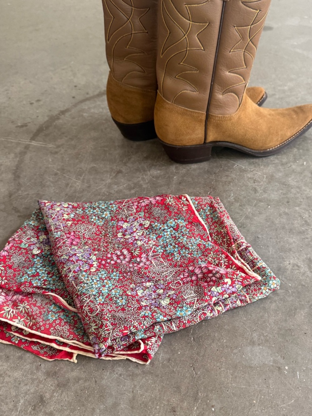 Cutie scarf floral print